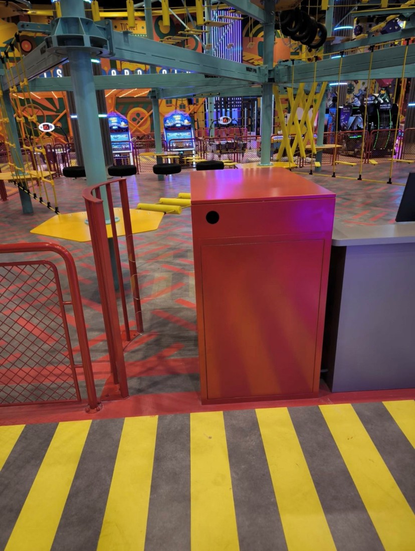 AIRE DE JEUX DU CENTRE DE JEUX SYSTÈME DE TOURNOIS À DEMI-HAUTEUR